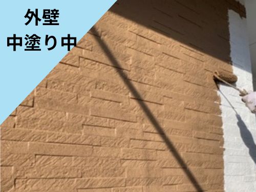 外壁塗装の中塗り作業の大切さ｜岡山市K様邸